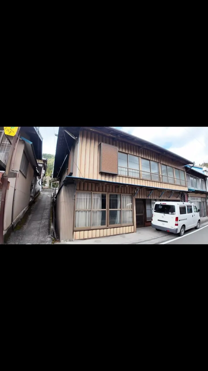 門前の新たな場所